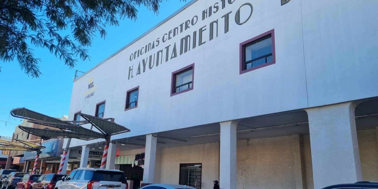 CASI LISTA PARTE INFERIOR DEL ESTACIONAMIENTO DEL CENTRO HISTÓRICO DE MEXICALI