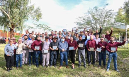 RECONOCEN TRAYECTORIA DE PERSONAL DE CEA BC