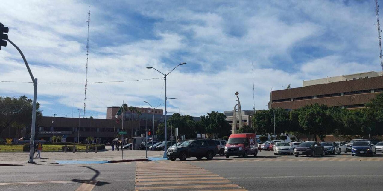 OBRA DE DRENAJE PLUVIAL EN EL CENTRO CÍVICO DE MEXICALI