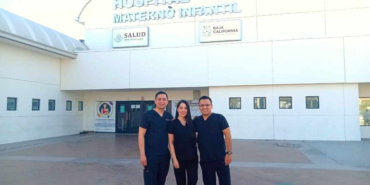 3 NUEVOS ESPECIALISTAS EN GINECOLOGÍA Y OBSTETRICIA