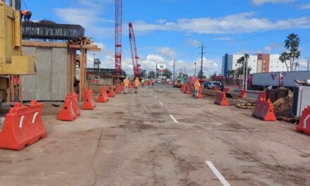 CAMBIO DE CIRCULACIÓN EN DISTRIBUIDOR VIAL LÁZARO CÁRDENAS Y CARRANZA EN MEXICALI