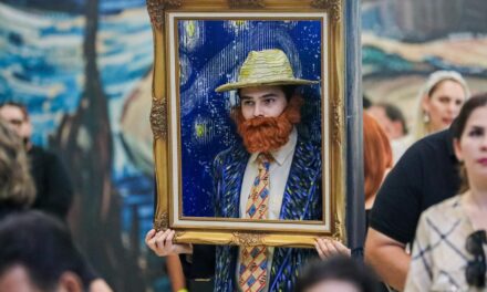 YA LLEGÓ VAN GOGH A MEXICALI 