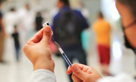 HAY VACUNAS PARA PROTEGER A LA POBLACIÓN MÁS VULNERABLE