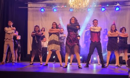 ARRANCA APLAUSOS LA OBRA MEXICALI ROSE