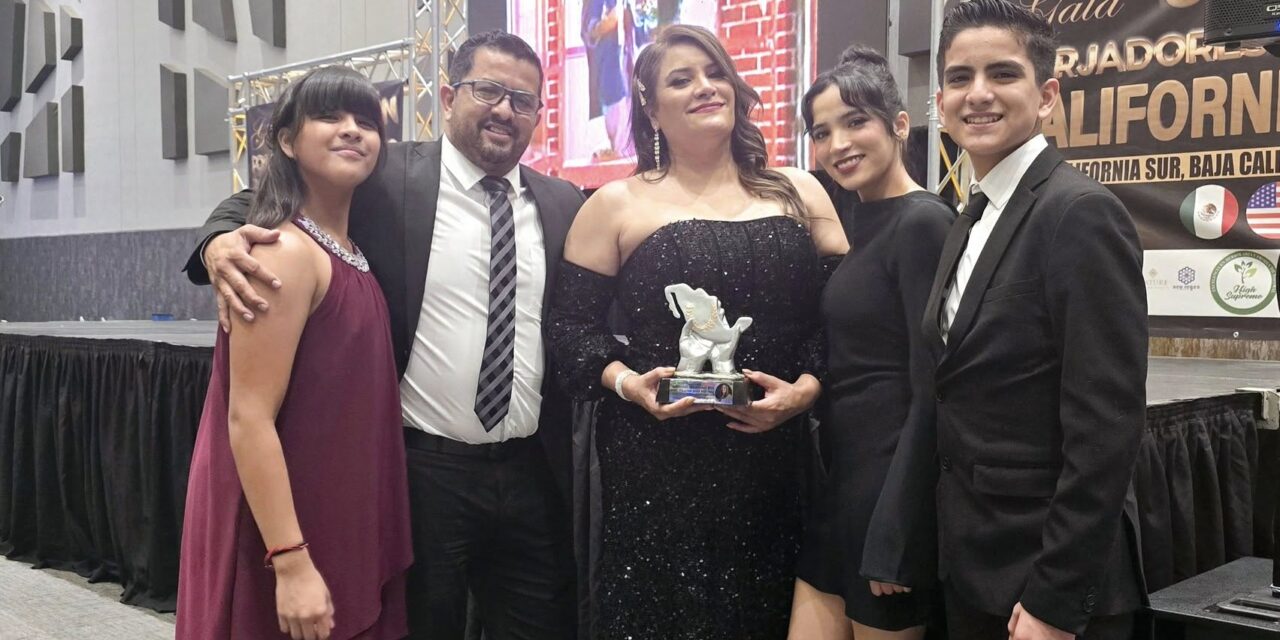 PREMIO A LOS FORJADORES DE MÉXICO CALIFORNIAS 25