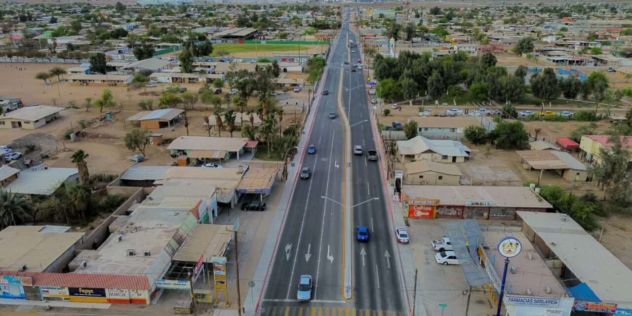 ARREGLAN AVENIDA IGNACIO ZARAGOZA EN EJIDO PUEBLA DEL VALLE DE MEXICALI