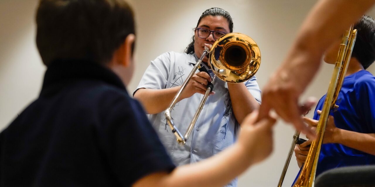 ESTIMULACIÓN TEMPRANA POR MEDIO DE LA MÚSICA