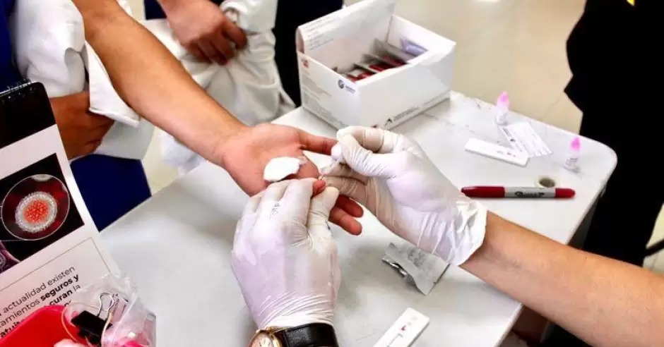 EXHORTAN A POBLACIÓN FEMENINA A REALIZARSE PRUEBA DE DETECCIÓN