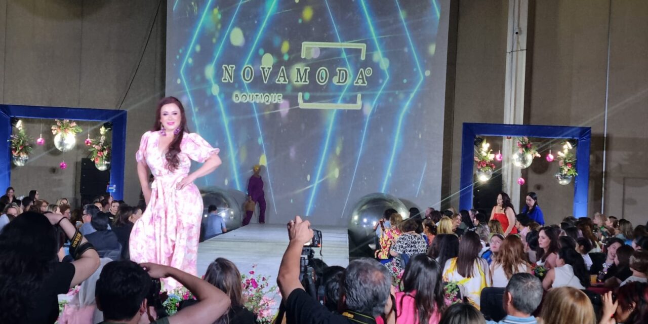 REALIZAN CON ÉXITO PASARELA EN APOYO AL DIF