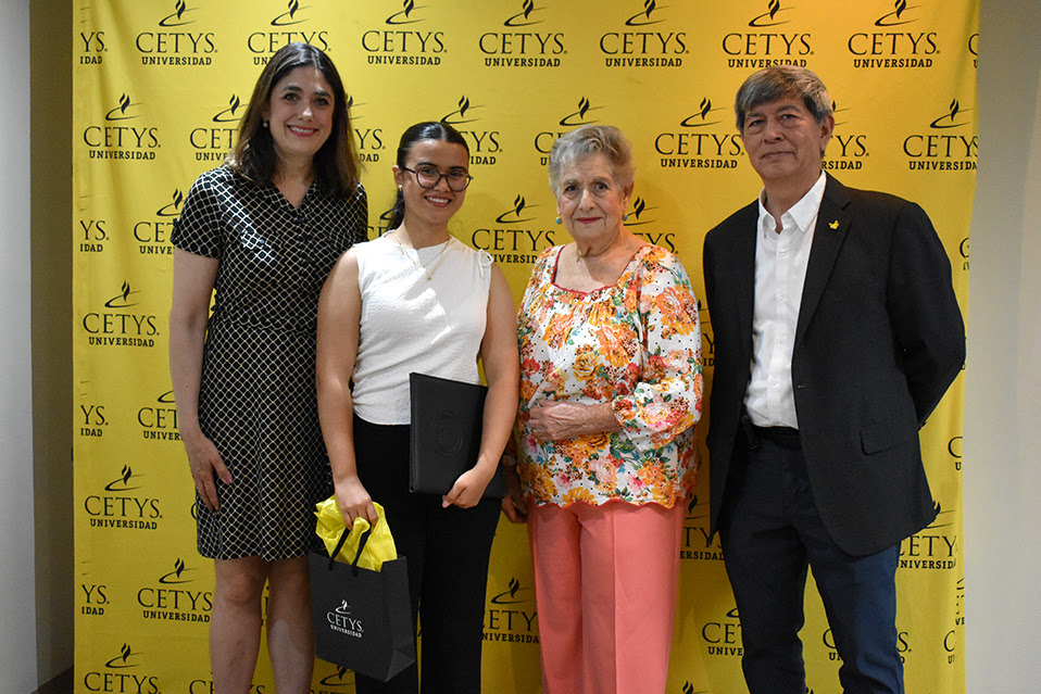 OTORGAN LA BECA DE EXCELENCIA ING. JESÚS ALFONSO MARÍN JIMÉNEZ