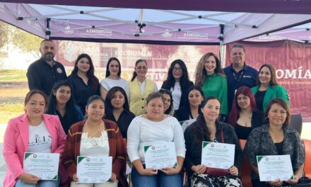 ENTREGAN APOYOS A 11 MUJERES LIBERADAS Y SUS FAMILIAS