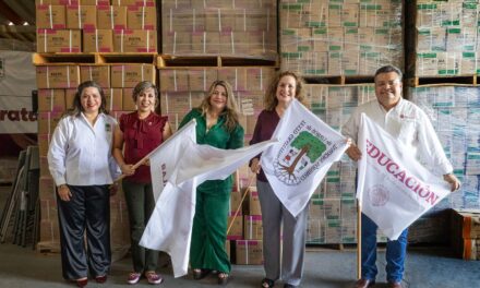 BANDERAZO DE SALIDA PARA LA DISTRIBUCIÓN DE LOS LIBROS DE TEXTO GRATUITO EN BC