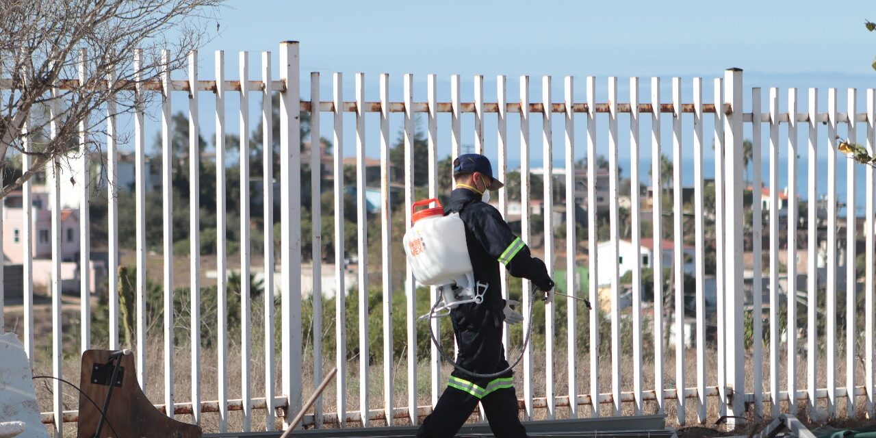 CAMPAÑA DE FUMIGACIÓN MASIVA EN PLANTELES DE EDUCACIÓN BÁSICA EN ROSARITO