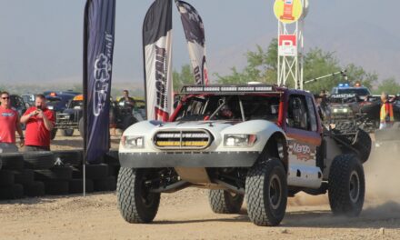 SOBRESALE SAMUEL SOTO EN CARRERA MEX-LOG 300