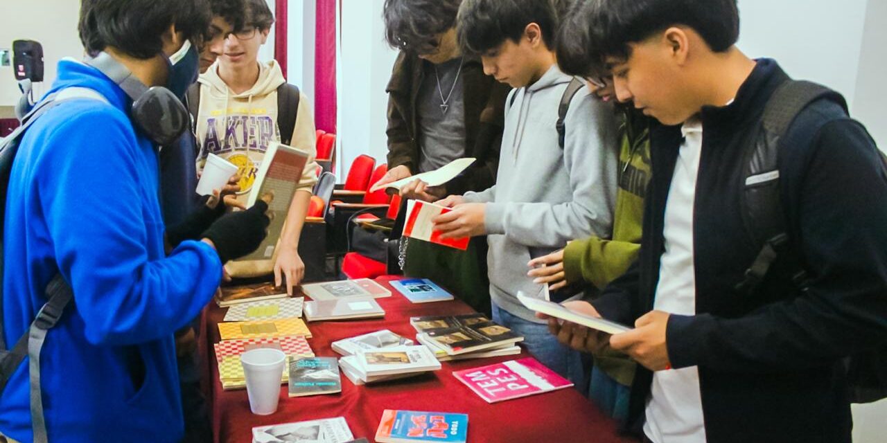 CELEBRAN EL ENCUENTRO “RUMBO A TIEMPO DE LITERATURA 2025”