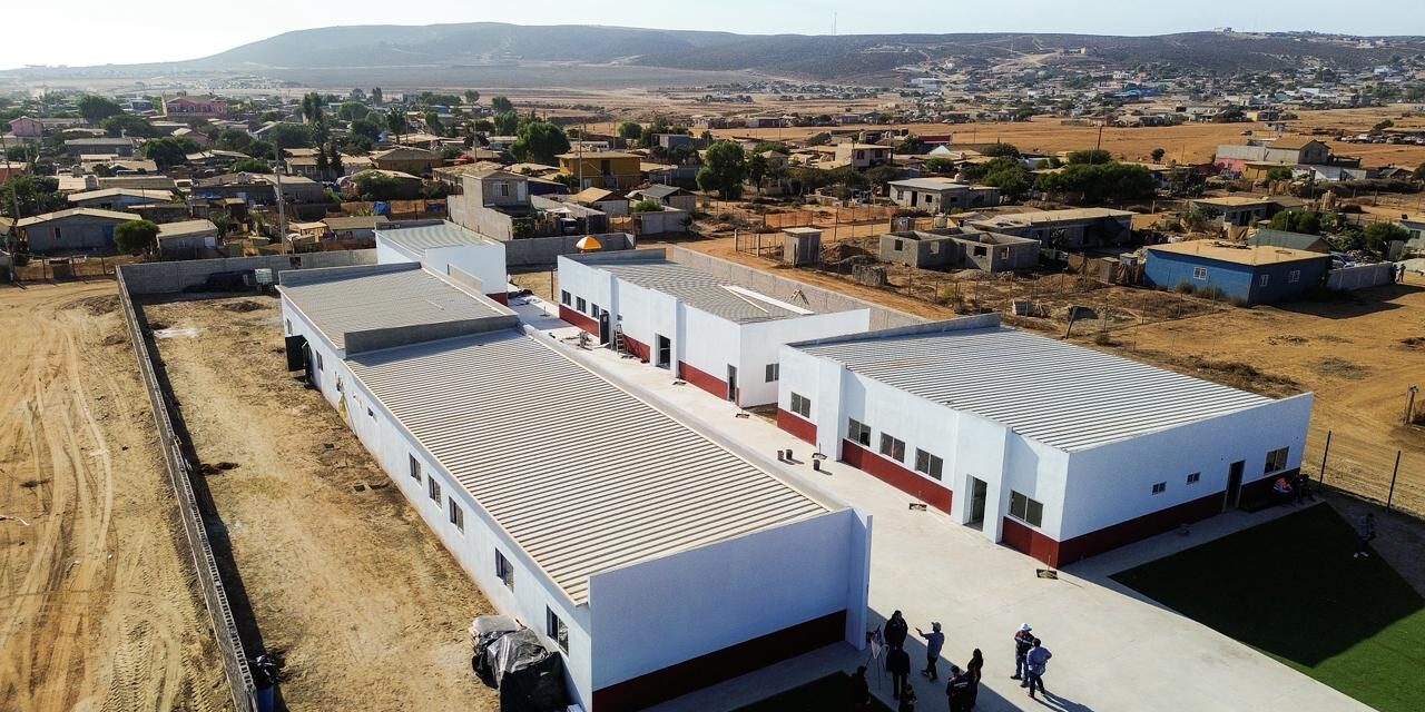 CONTEMPLAN PLANTA DESALINIZADORA PARA SAN QUINTÍN