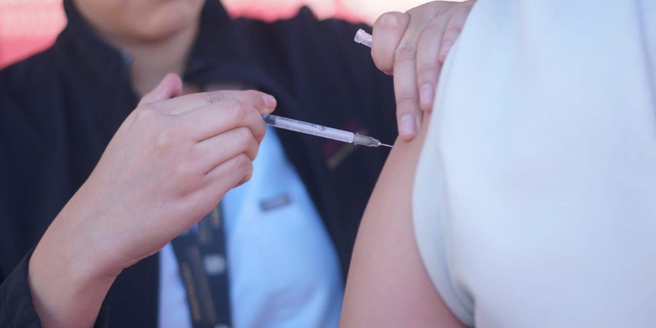 APLICAN 7 MIL VACUNAS EN MACRO JORNADA DE VACUNACIÓN EN MEXICALI