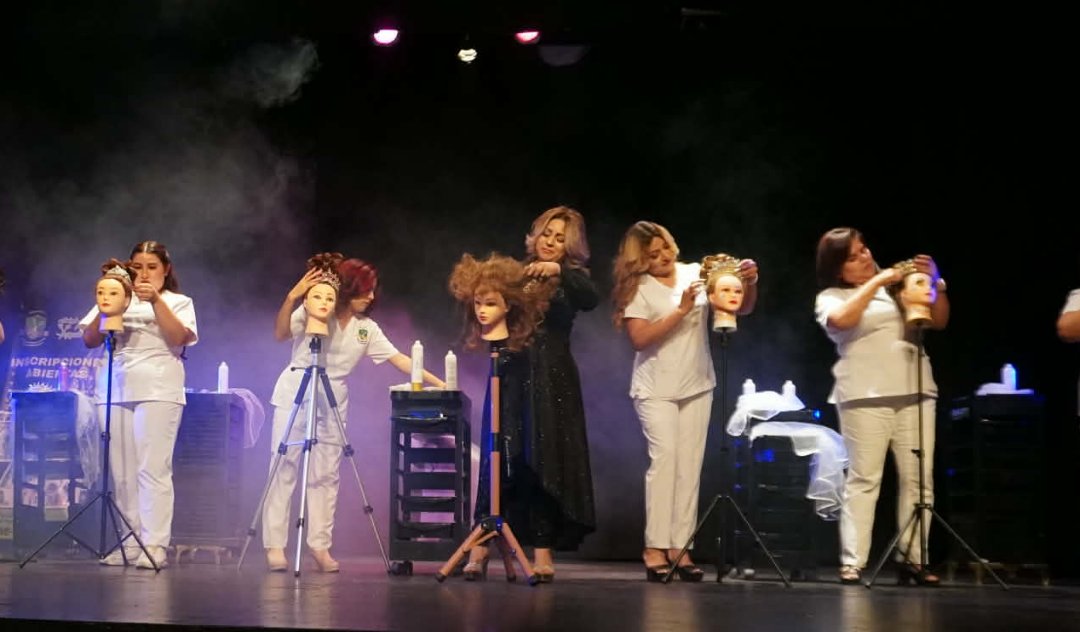 RESALTA TÉCNICA DE BELLEZA DE ÁNGELA NEVÁREZ