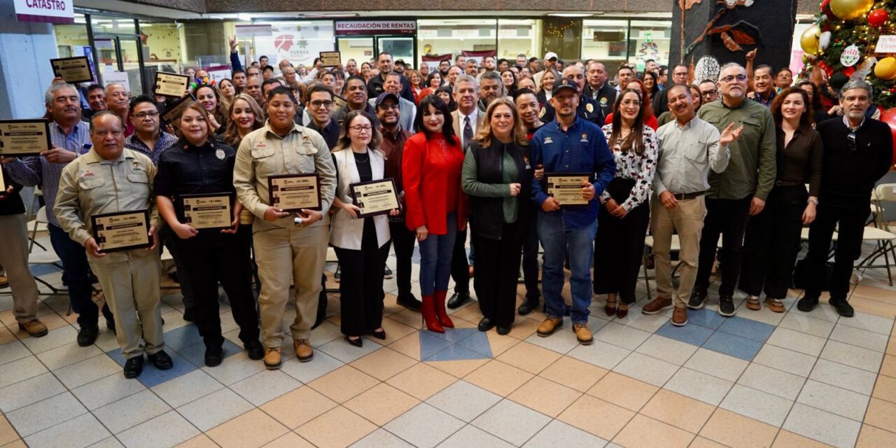PREMIAN DESEMPEÑO DE 123 TRABAJADORES DEL AYUNTAMIENTO DE MEXICALI