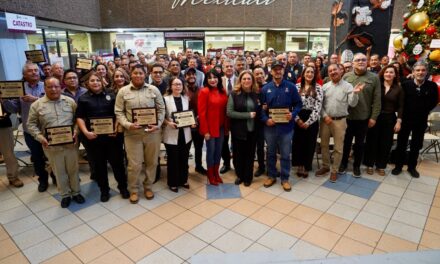 PREMIAN DESEMPEÑO DE 123 TRABAJADORES DEL AYUNTAMIENTO DE MEXICALI