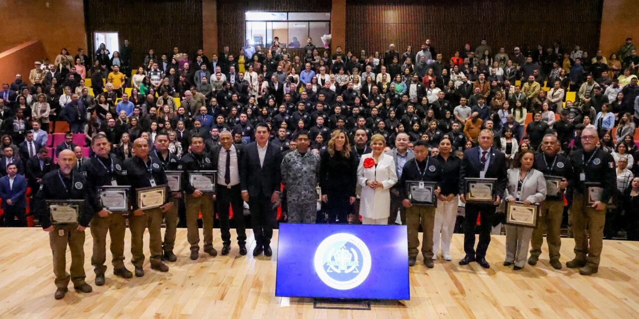 OTORGAN JUBILACIONES A 11 ELEMENTOS DE LA AGENCIA ESTATAL DE INVESTIGACIÓN EN BC