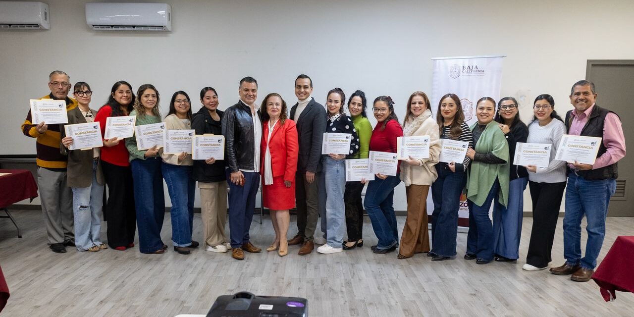 EL CURSO: “LA TRANSFORMACIÓN DE LA PRÁCTICA DOCENTE A TRAVÉS DE LA RELACIÓN TUTORA”