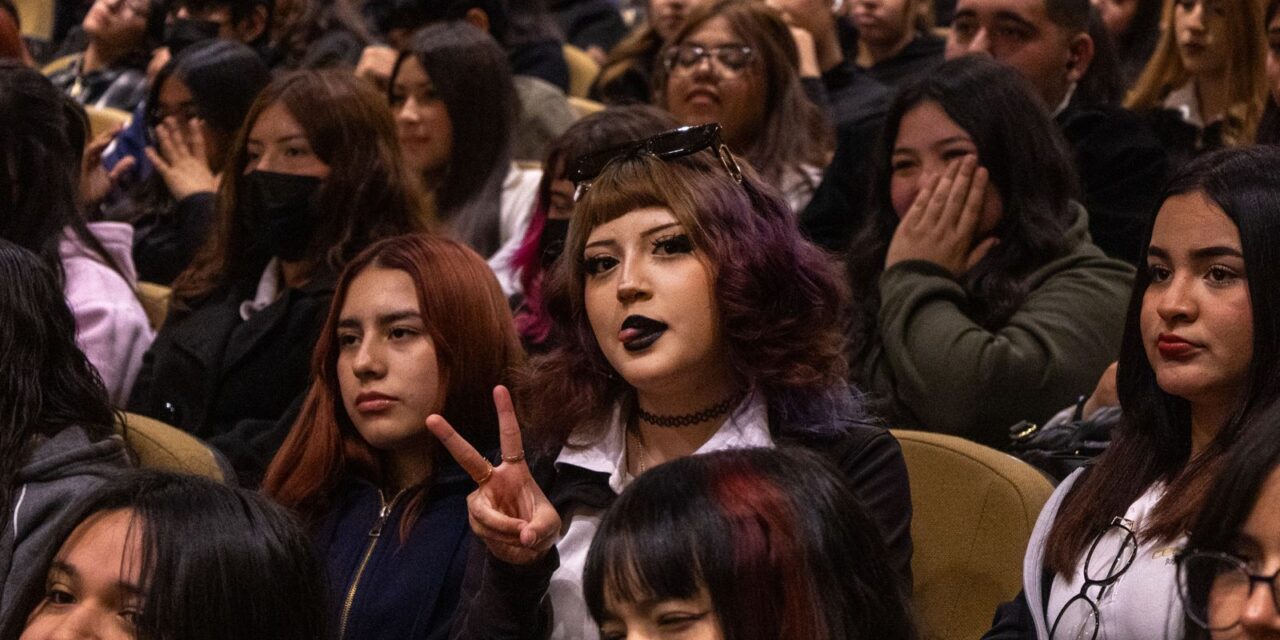 ​IMPULSAN A JÓVENES DE BAJA CALIFORNIA EN CIENCIAS Y TECNOLOGÍA 