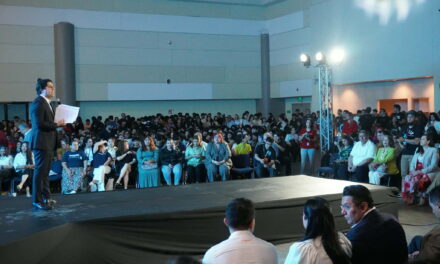 EXCELENTE ASISTENCIA A CRUCE 2 PM