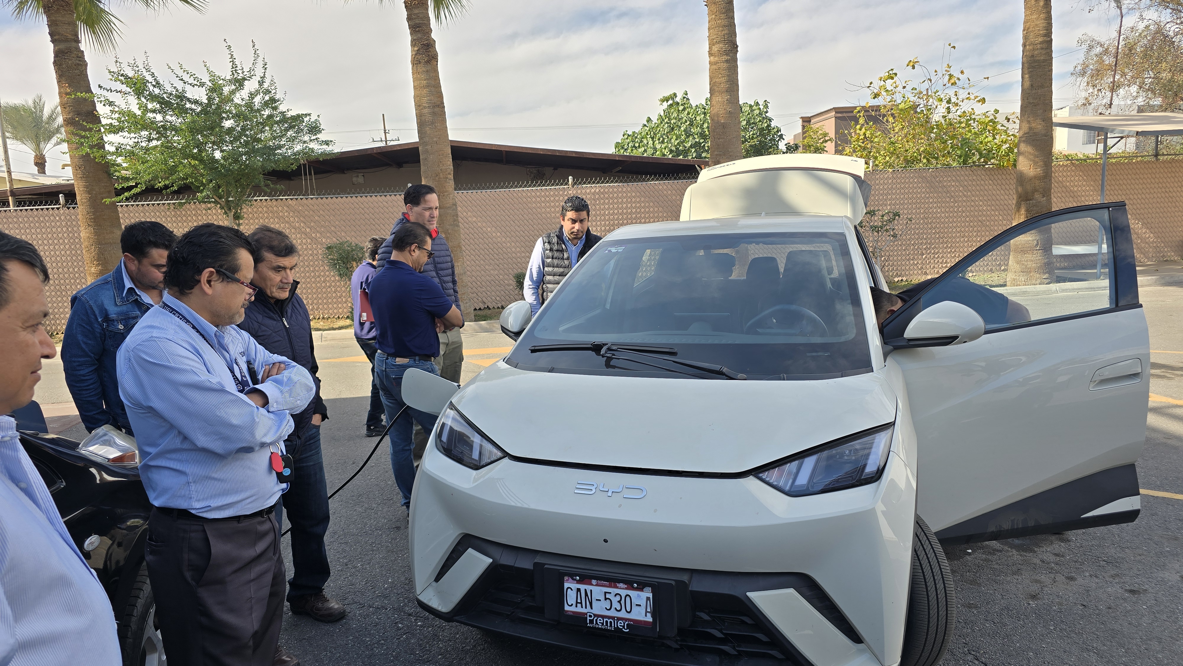 IMPULSAN LA ELECTROMOVILIDAD EN BACHILLERATO Y UNIVERSIDAD