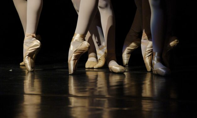 NUTRIDA AGENDA DE ACTIVIDADES PARA CELEBRAR LA DANZA Y EL JAZZ