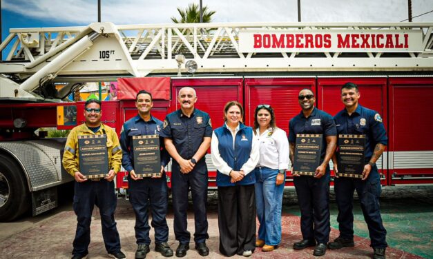 FORTALECEN SUS HABILIDADES 58 BOMBEROS DE MEXICALI CON CAPACITACIÓN BINACIONAL