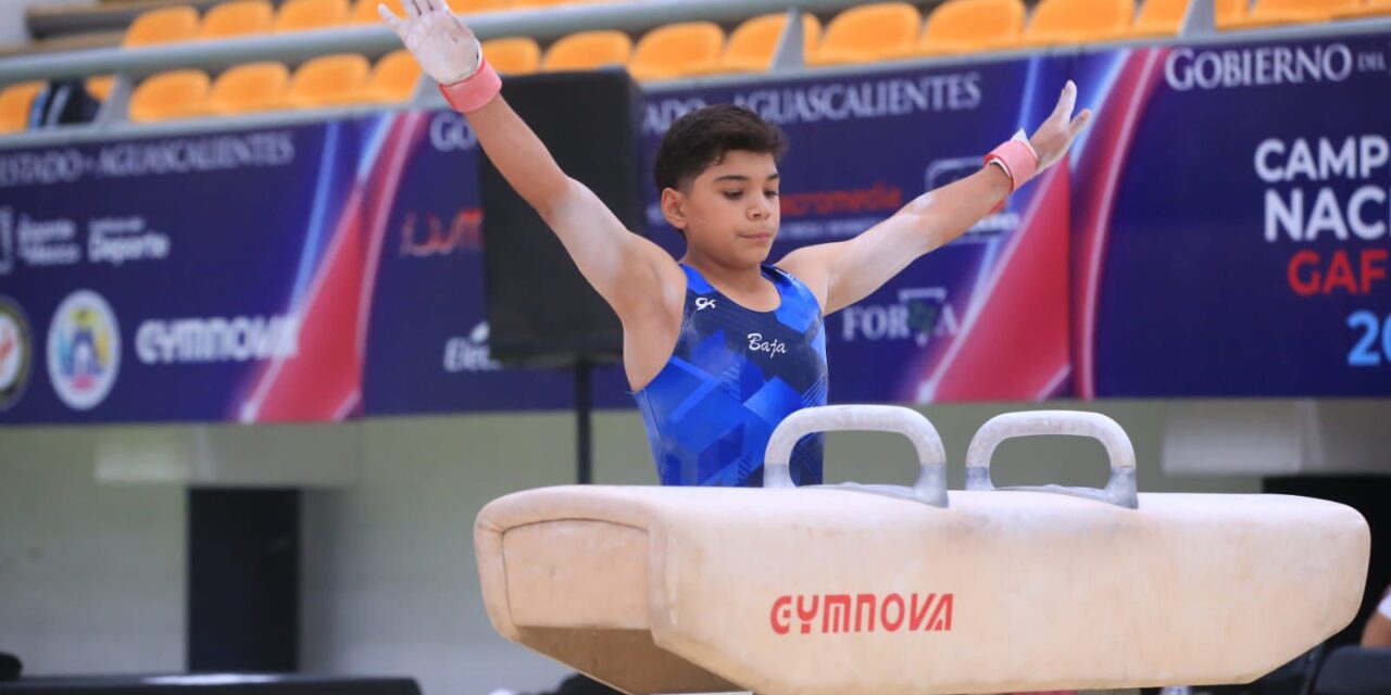 DESTACAN GIMNASTAS CACHANILLAS EN CAMPEONATO NACIONAL 