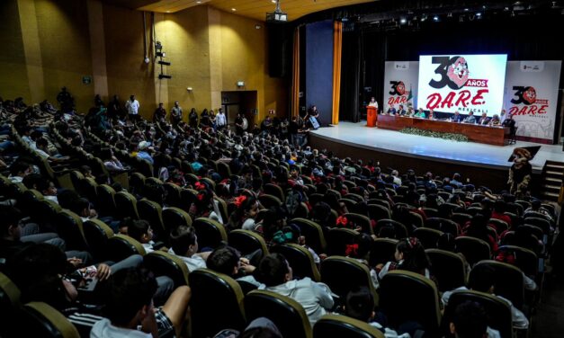 CELEBRAN 30 AÑOS DE D.A.R.E. MEXICALI