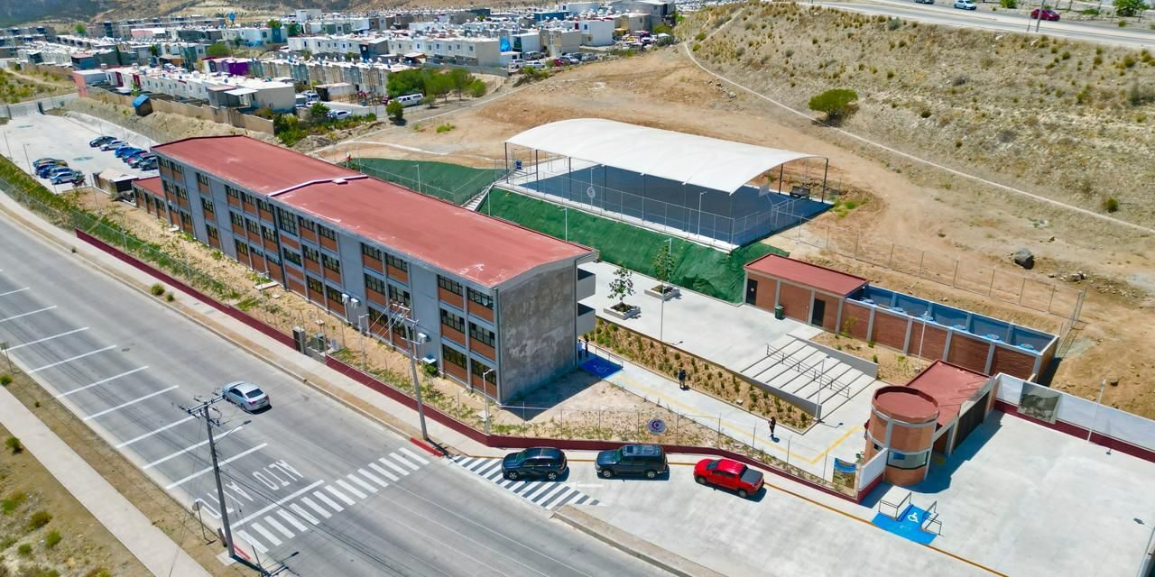 NUEVAS INSTALACIONES DEL CBTIS 290 EN EL FRACCIONAMIENTO NATURA DE TIJUANA