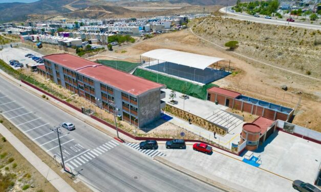 NUEVAS INSTALACIONES DEL CBTIS 290 EN EL FRACCIONAMIENTO NATURA DE TIJUANA