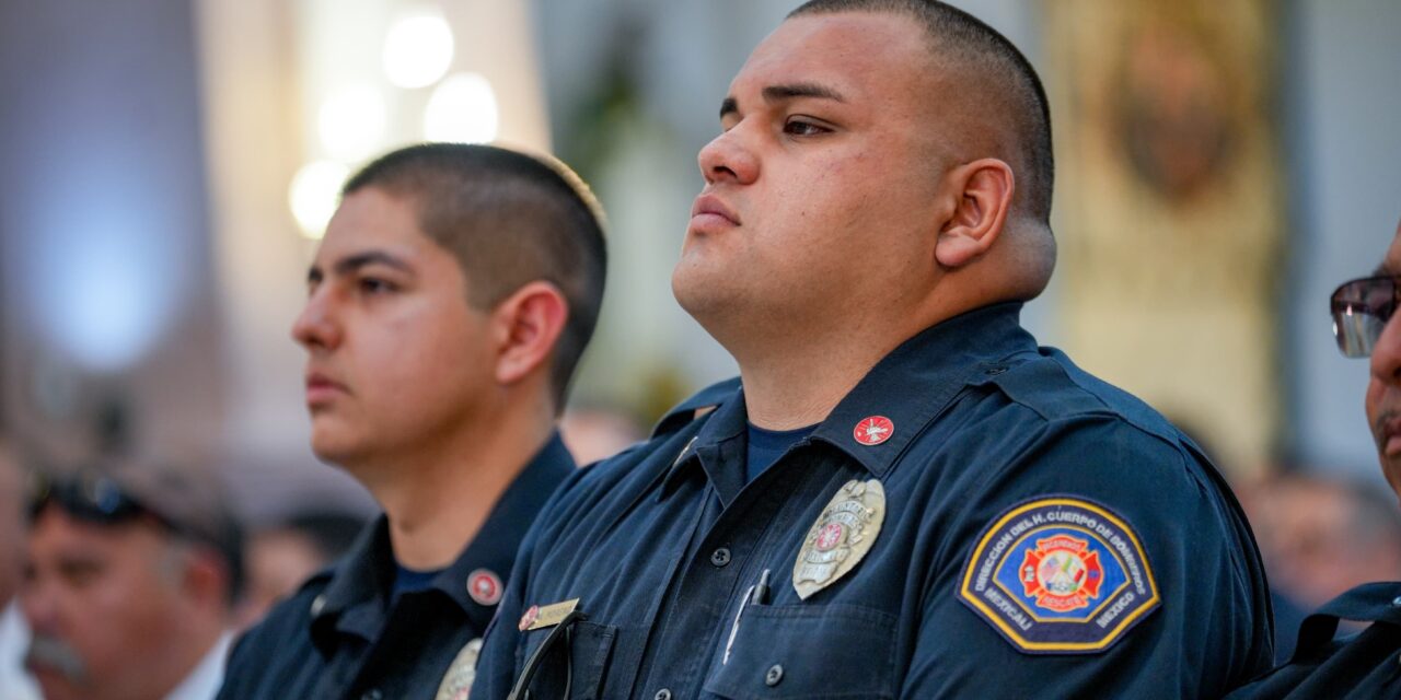 TIENEN BOMBEROS DE MEXICALI SU CEREMONIA OFICIAL