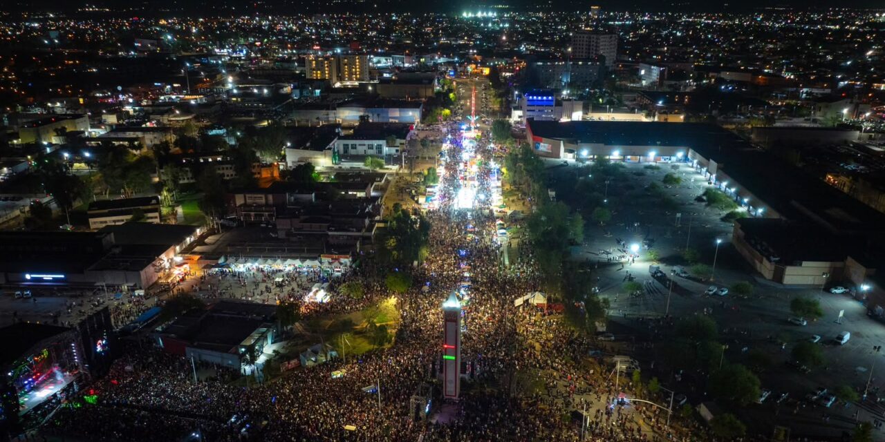 MILES DE CACHANILLAS EN GRITO DE INDEPENDENCIA