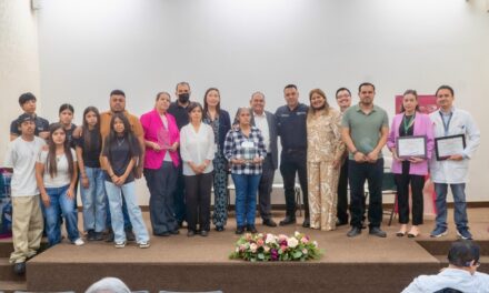 HOMENAJE A FAMILIAS POR SU GENEROSIDAD Y SOLIDARIDAD EN FAVOR DE LA VIDA