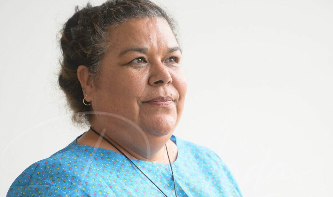 ORGULLOSA DE SUS RAÍCES KILIWA